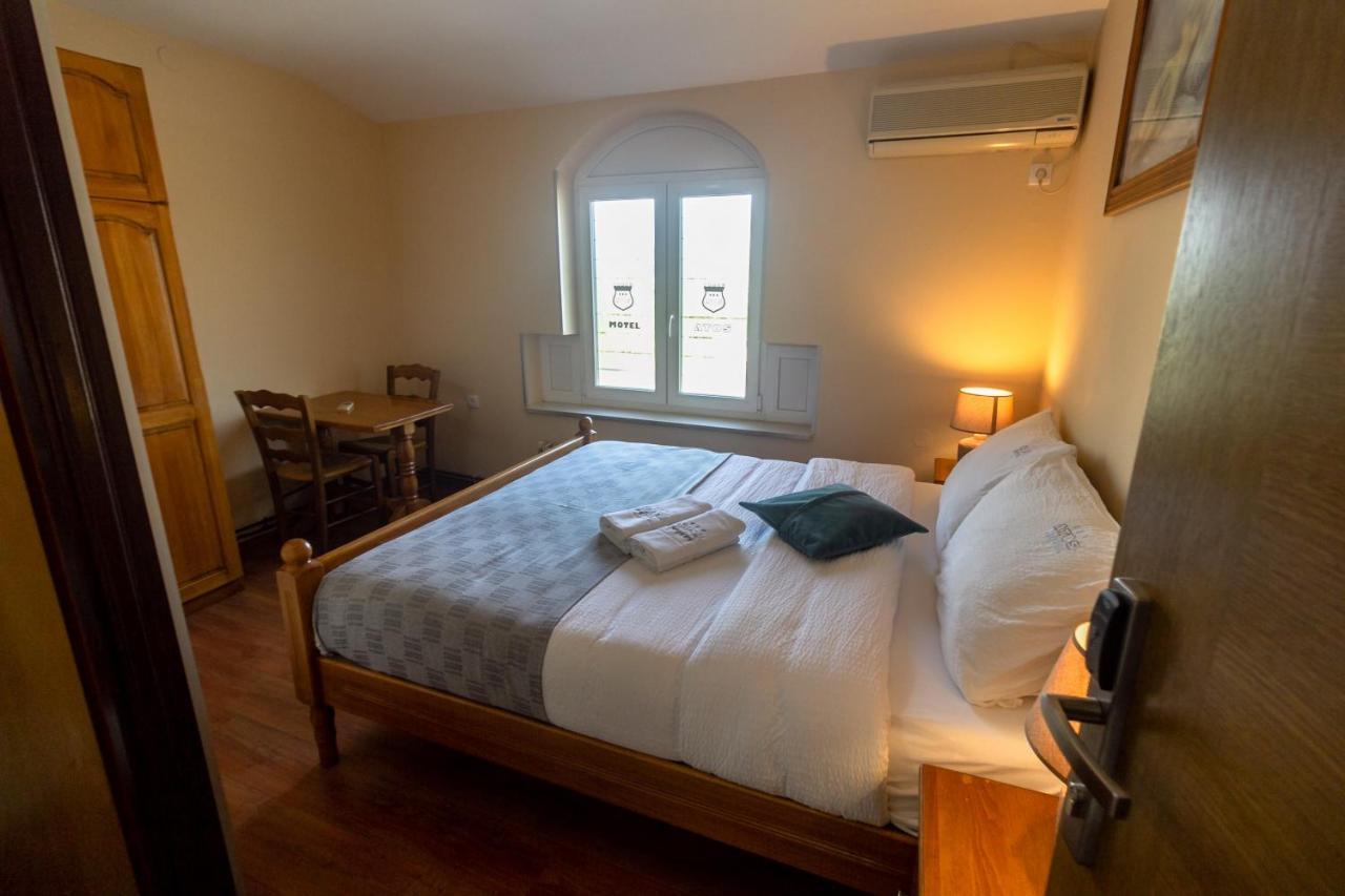 Motel Atos Laktaši Екстериор снимка