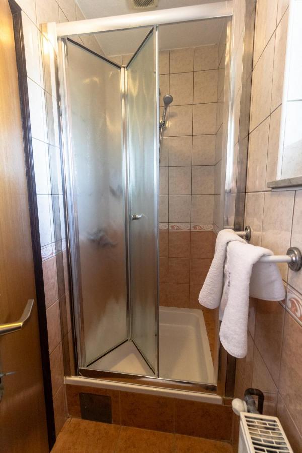 Motel Atos Laktaši Екстериор снимка