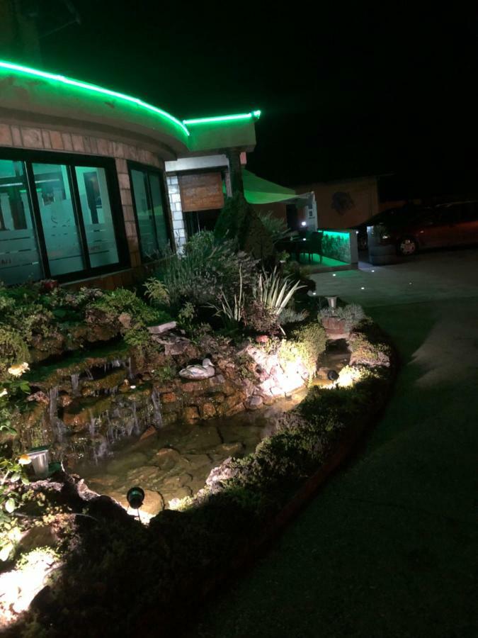 Motel Atos Laktaši Екстериор снимка